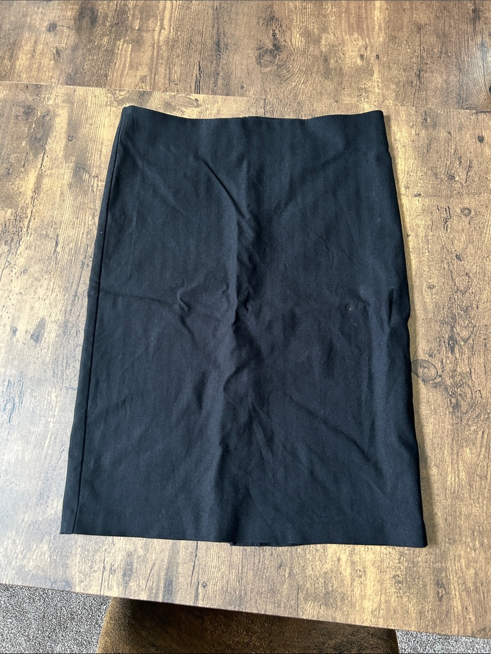 Joyce Leslie Classic Black Pencil Skirt - Sleek Midi - Picture 2 of 5